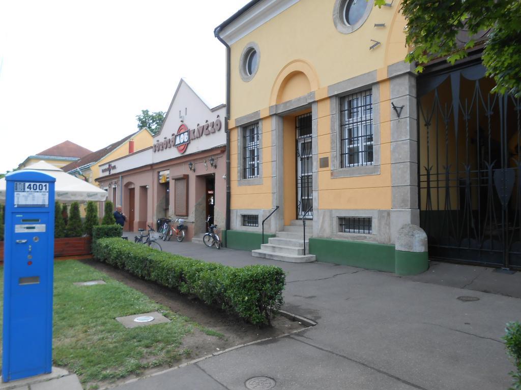 Bem Downtown Apartment Debrecen Luaran gambar