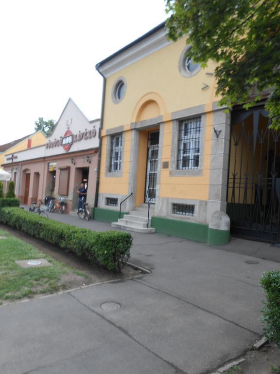 Bem Downtown Apartment Debrecen Luaran gambar