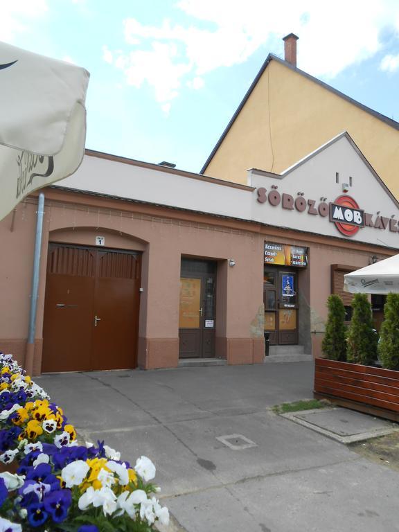 Bem Downtown Apartment Debrecen Luaran gambar